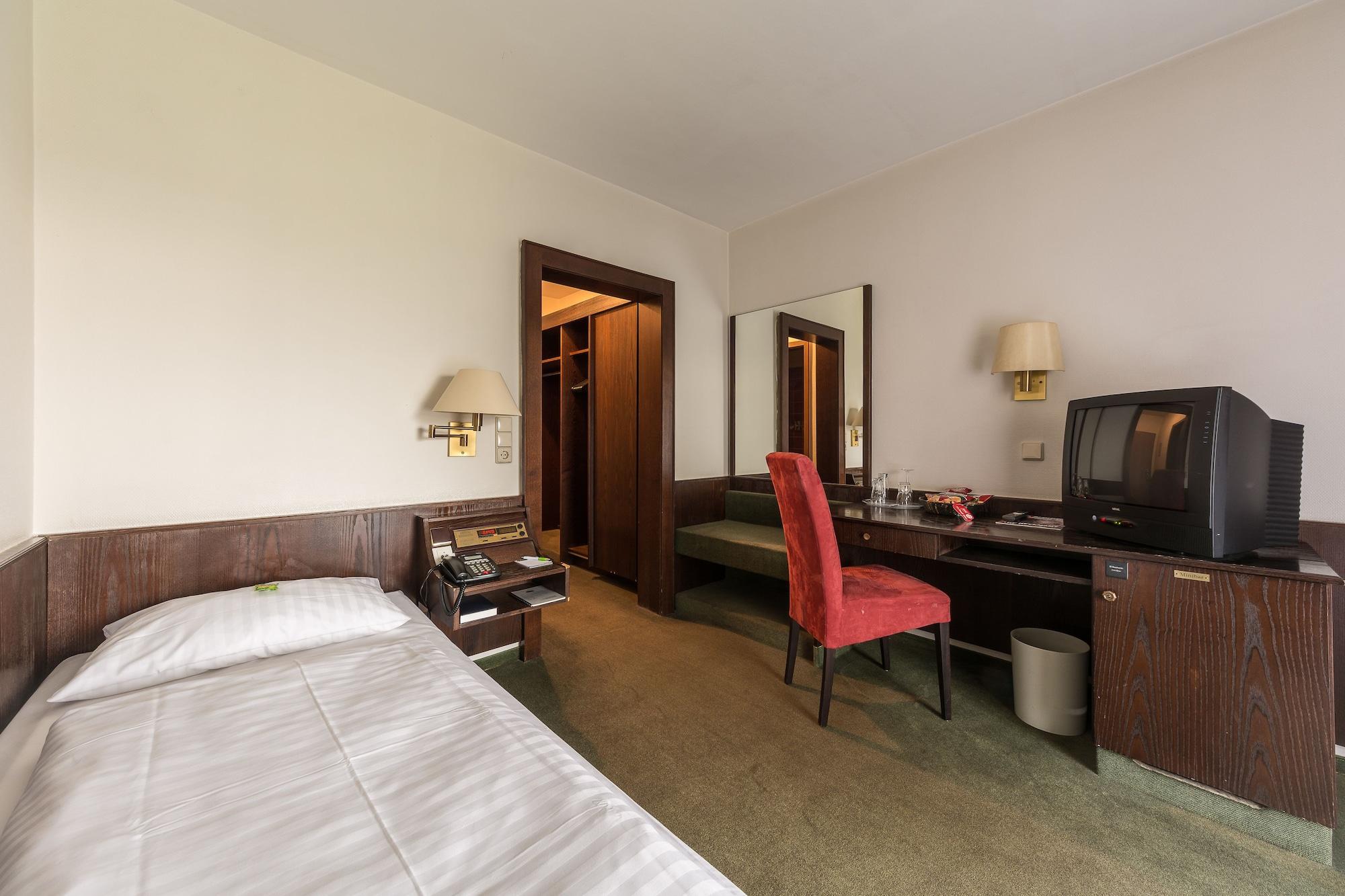 Parkhotel Frankfurt-Roedermark رودغاو المظهر الخارجي الصورة