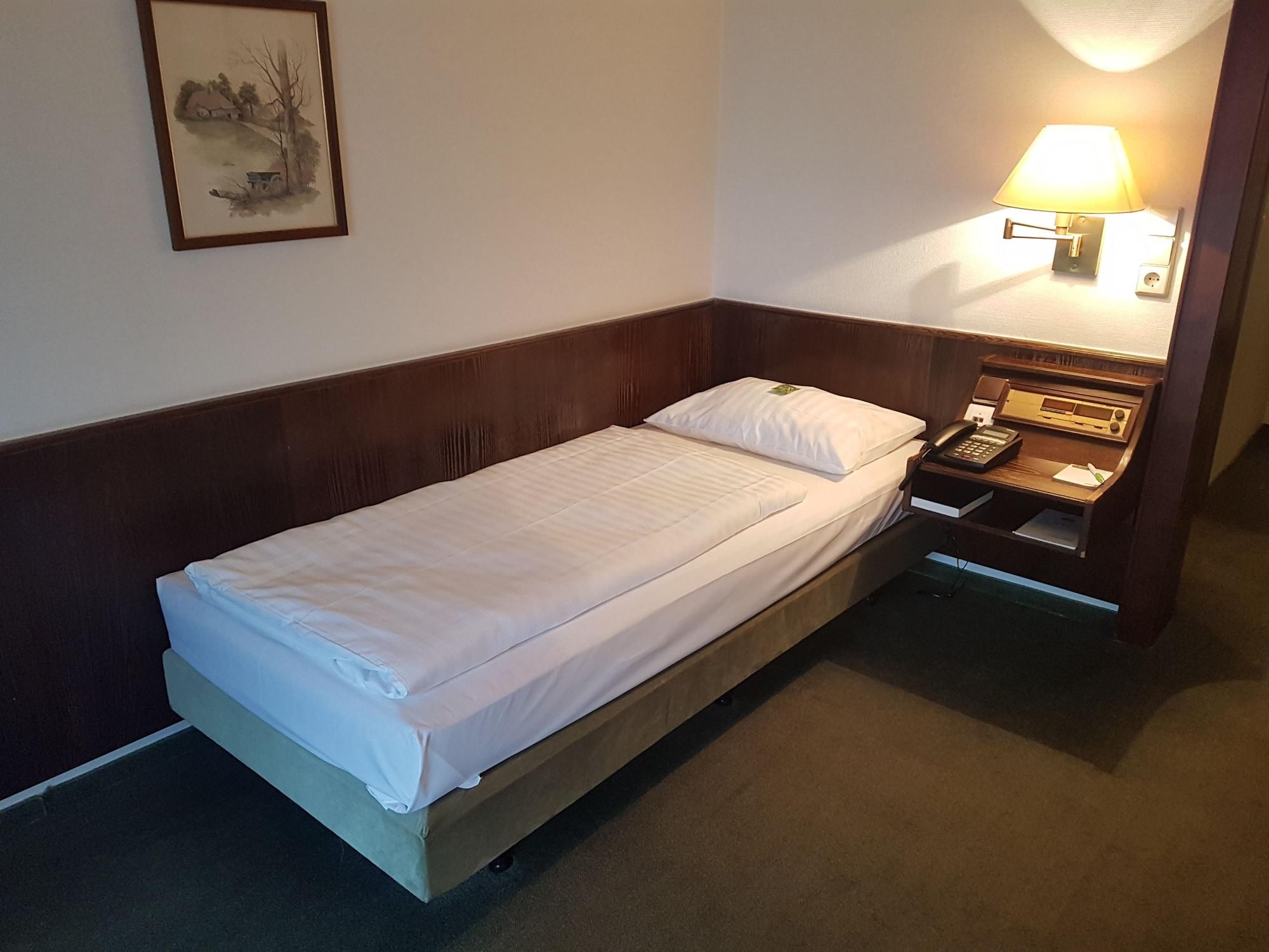 Parkhotel Frankfurt-Roedermark رودغاو المظهر الخارجي الصورة