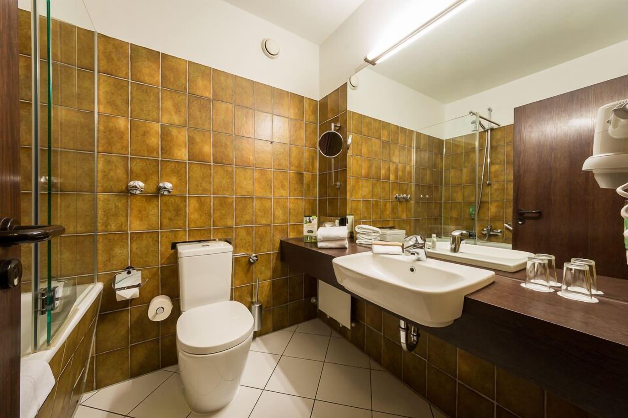 Parkhotel Frankfurt-Roedermark رودغاو المظهر الخارجي الصورة