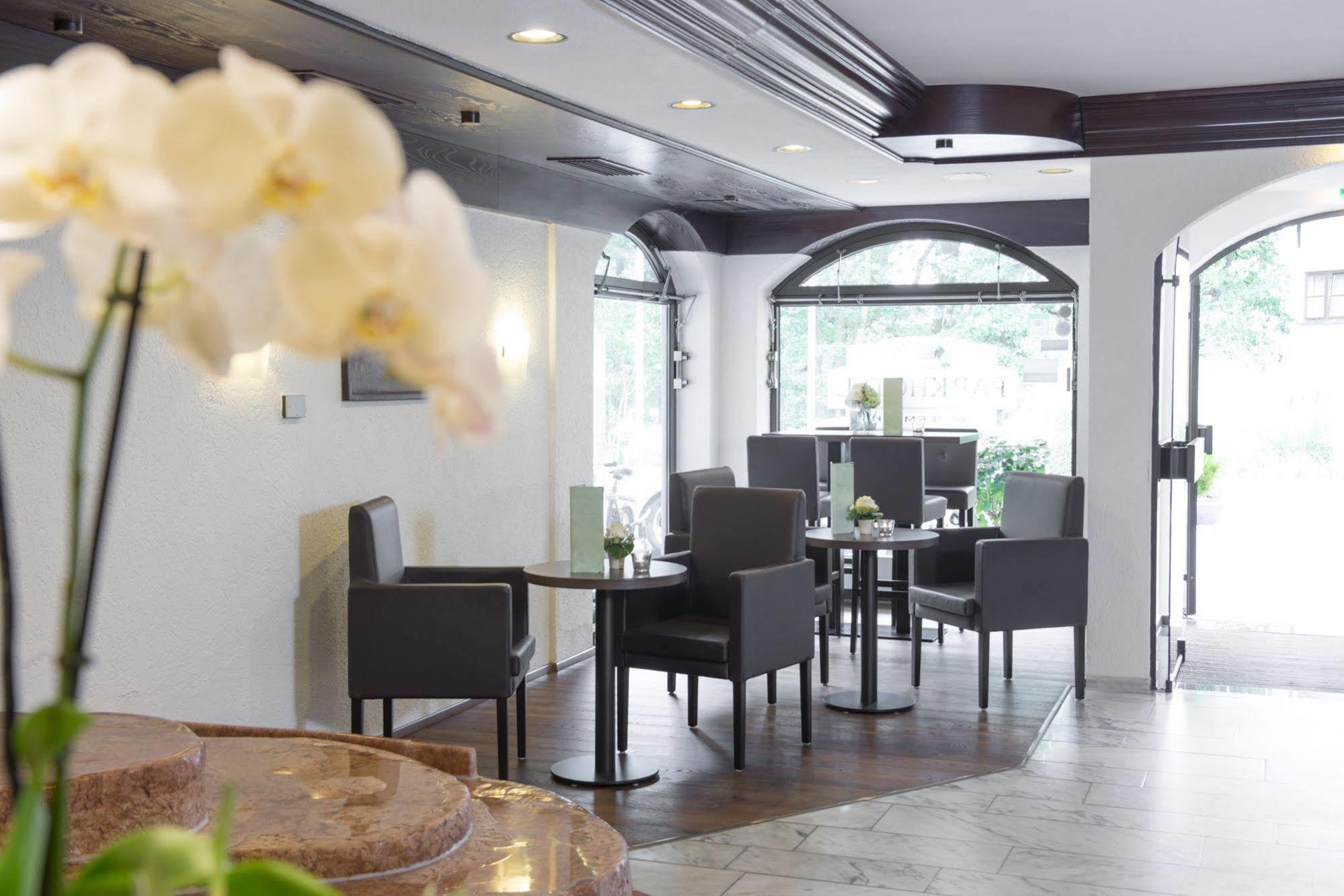 Parkhotel Frankfurt-Roedermark رودغاو المظهر الخارجي الصورة